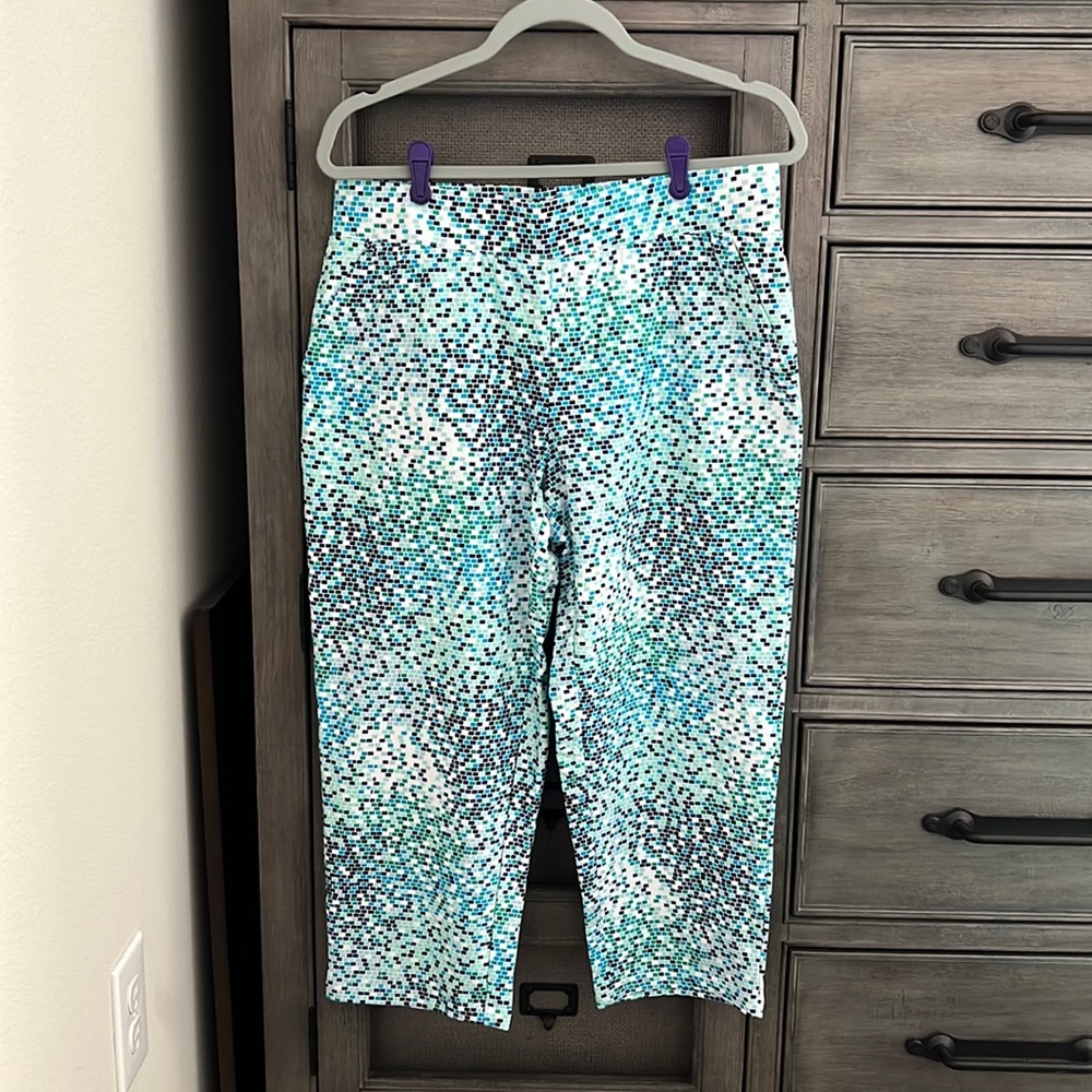Sport Savvy new with tags capris